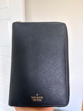 kate spade Black Saffiano Zip-Around 6-Ring Binder/Organizer